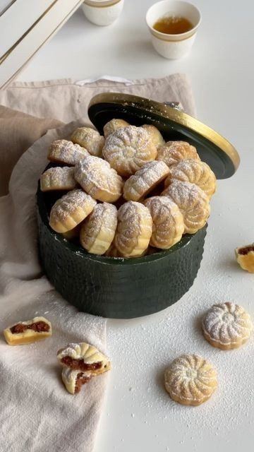 Date maamoul 6 pieces