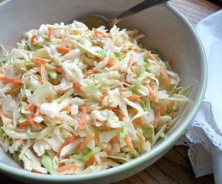 Salady coleslaw